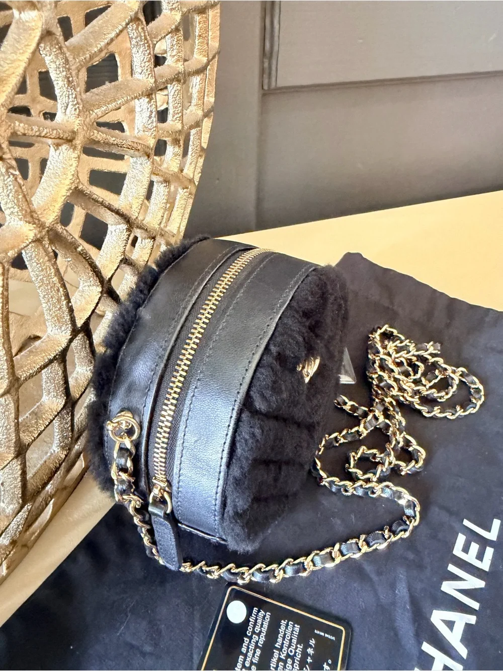 Chanel Round Shearling Clutch With Chain Crossbody Bag Black | 🔥✨